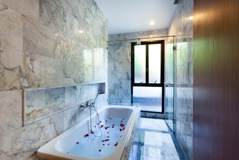 Bathroom 6