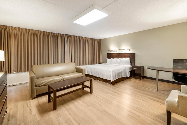 Bedroom 13