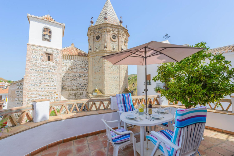 5, El Porton - House In El Borge. Free Wifi, Málaga