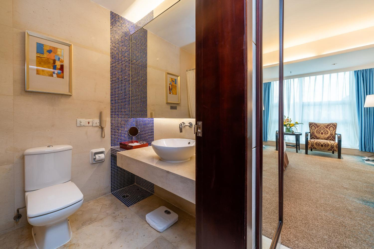 Bathroom 6