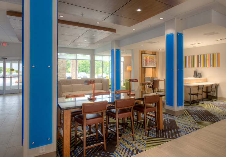 Food & Drinks 5, Holiday Inn Express & Suites FORT MILL by IHG, York
