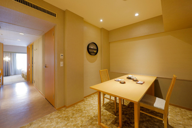Dining Room 19