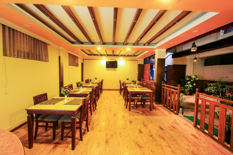 Food & Drinks 5, Royal Kings Hotel, Bagmati