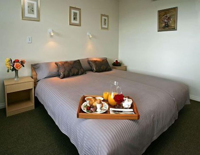 Bedroom 3, Chalet Eiger, Taupo