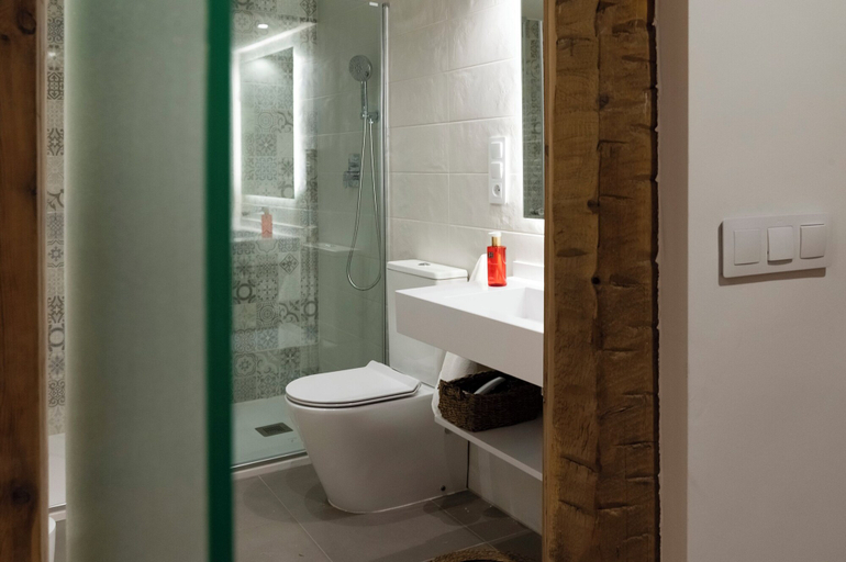 Bathroom 4, La Casa del Orfebre, Cuenca