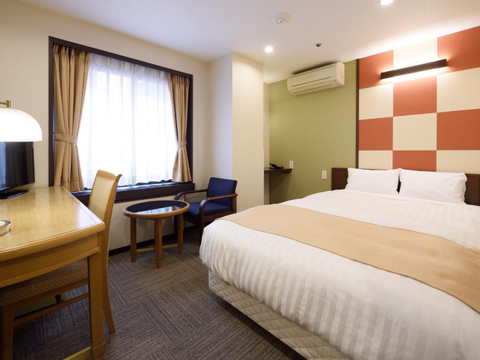Bedroom 24
