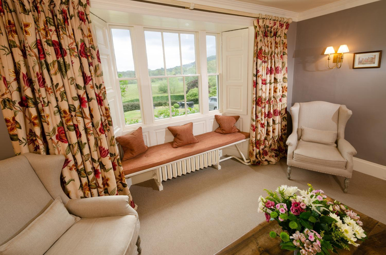 Others 5, Eltermere Inn, Cumbria