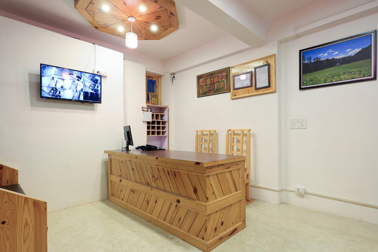 Public Area, Nehru Kund Heights by JitaInn, Kullu