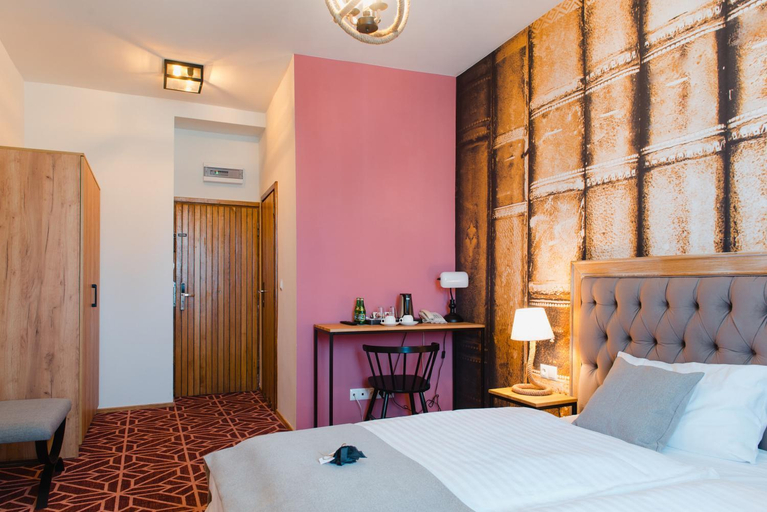 Bedroom 10