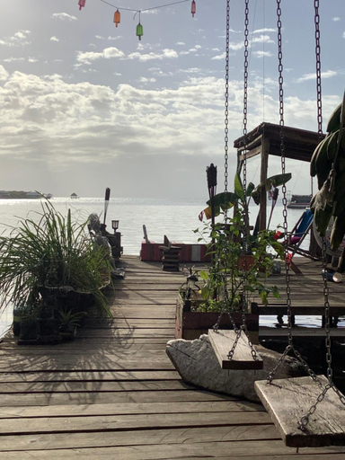Others 4, Life is Good, Bocas del Toro
