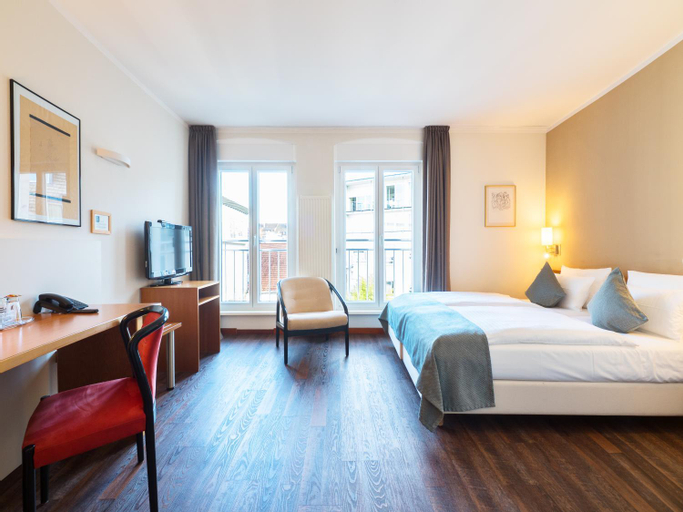 Bedroom 9