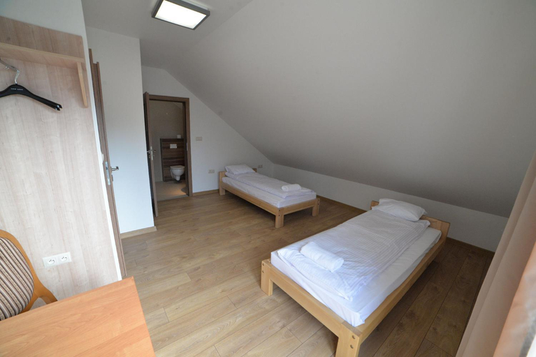 Others 3, Komfortowy Lesny Dworek - sauna, balia, Końskie