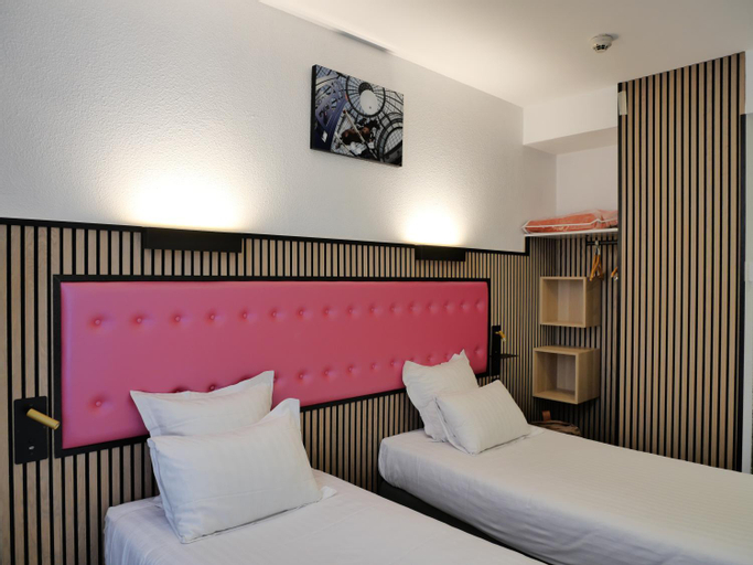 Bedroom 9