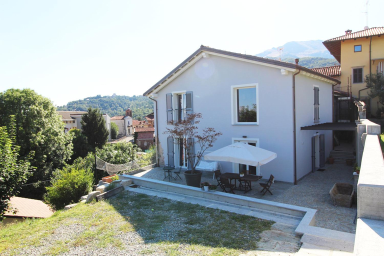Exterior & Views 1, Il Fienile di Sordevolo B&B, Biella