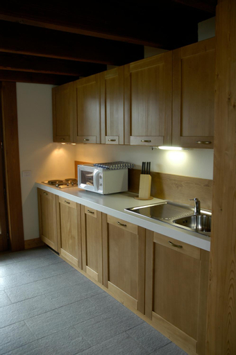 Dining Room 9