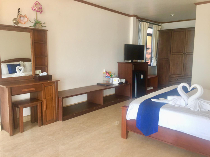 Bedroom 12