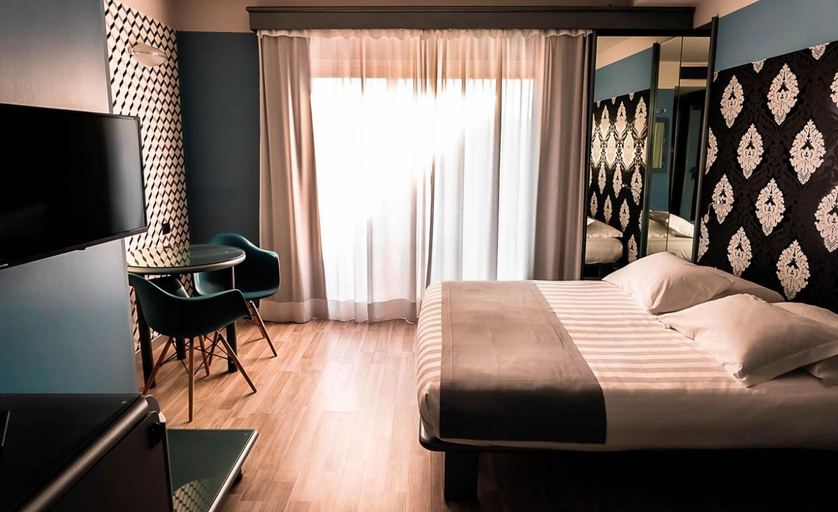 Bedroom 12