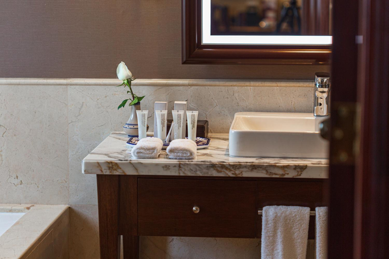 Bathroom 17