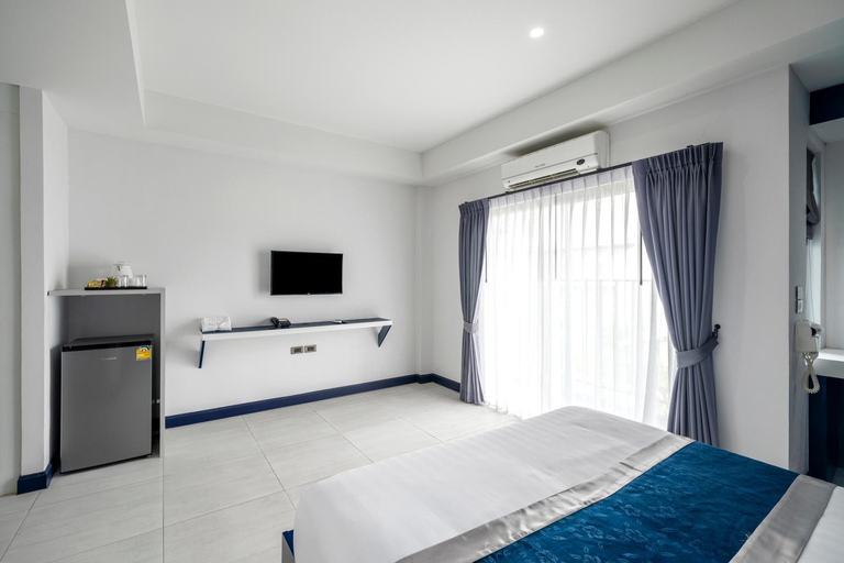 Bedroom 13