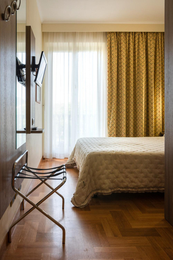 Bedroom 18