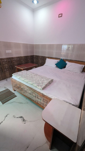 Bedroom 5, Goroomgo venture Inn Puri, Puri