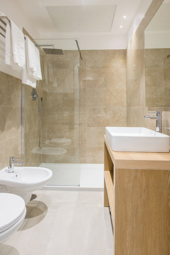 Bathroom, Lux Caracciolo, Napoli