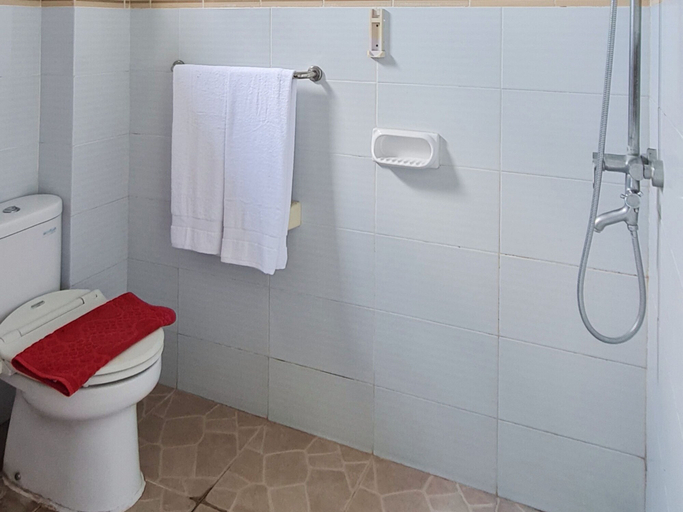 Bathroom 4, Casamia Homestay (temporarily closed), Sleman