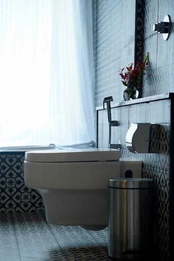 Bathroom 4, The Windchimes Retreat, Kodagu