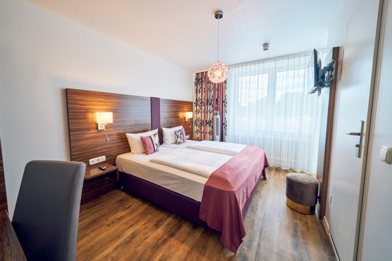 Bedroom 8