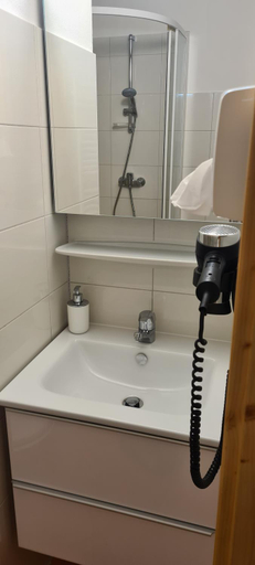 Bathroom 3, Gasthof Waldwirt, Hallein
