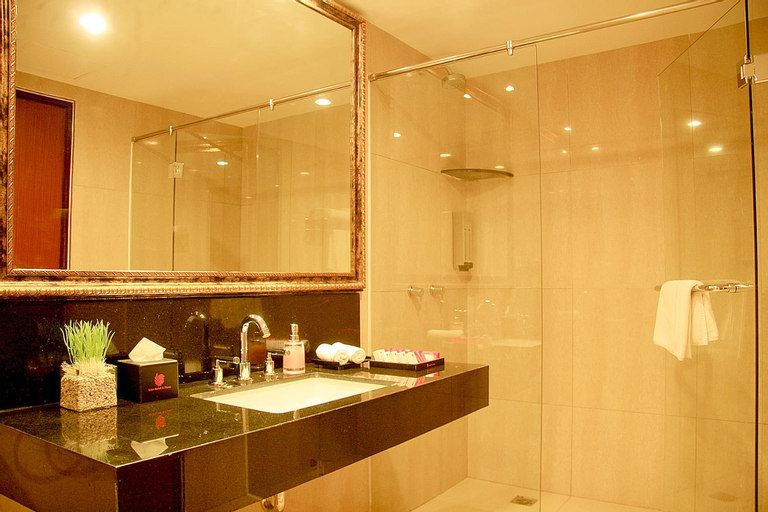 Bathroom 5