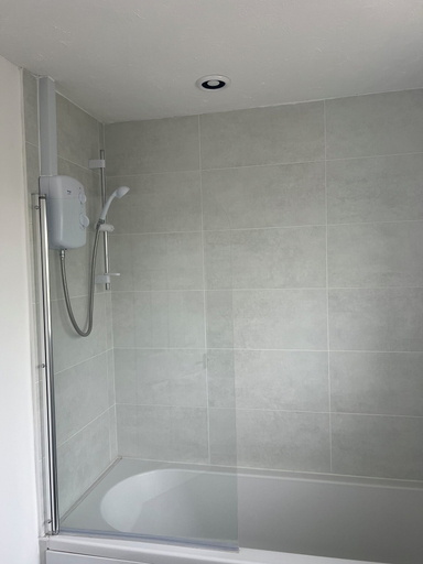 Bathroom 2, The Coral Guest House Winchester, Hampshire