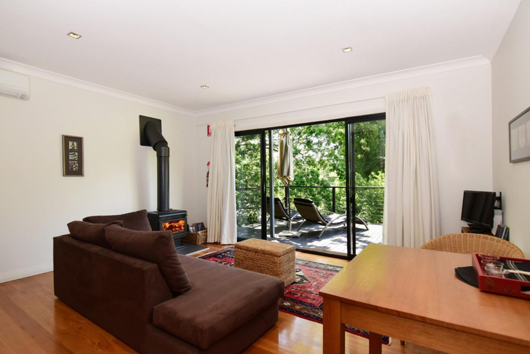 Others 4, Cloudsong Chalet 4 Close to the village centre, Shoalhaven - Pt B