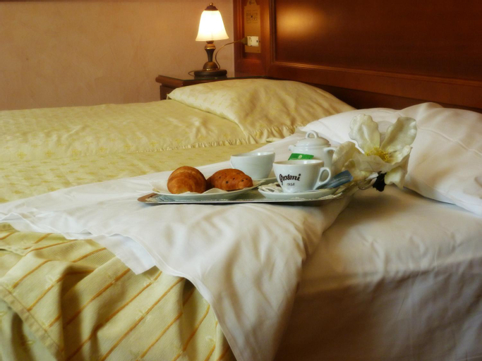 Bedroom 15