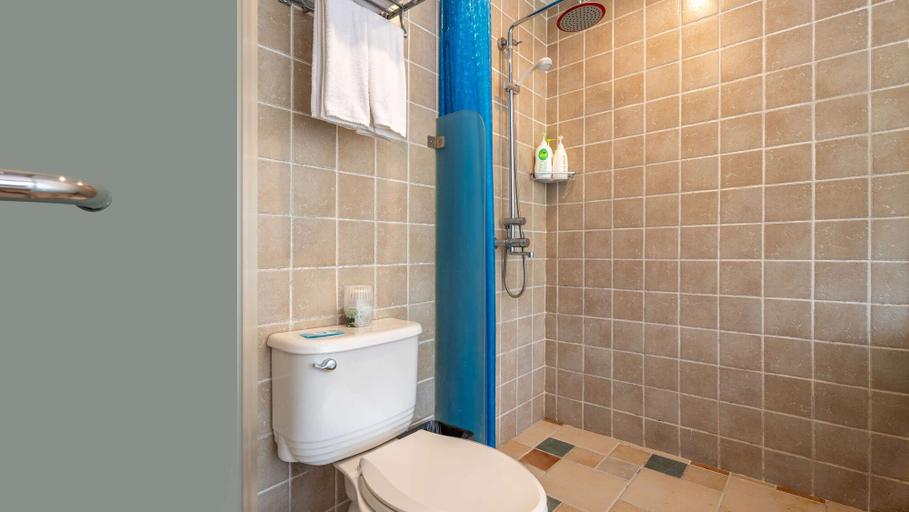Bathroom 3, YINYUE HOTEL, Hangzhou