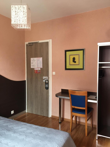Bedroom 10