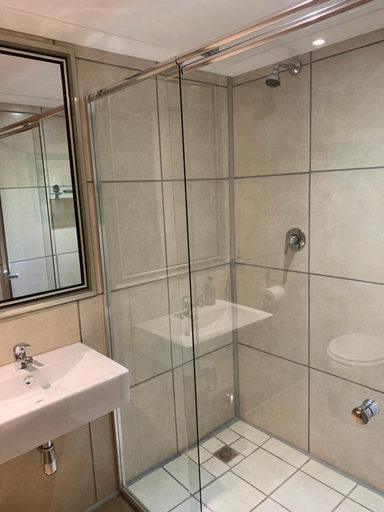 Bathroom 15