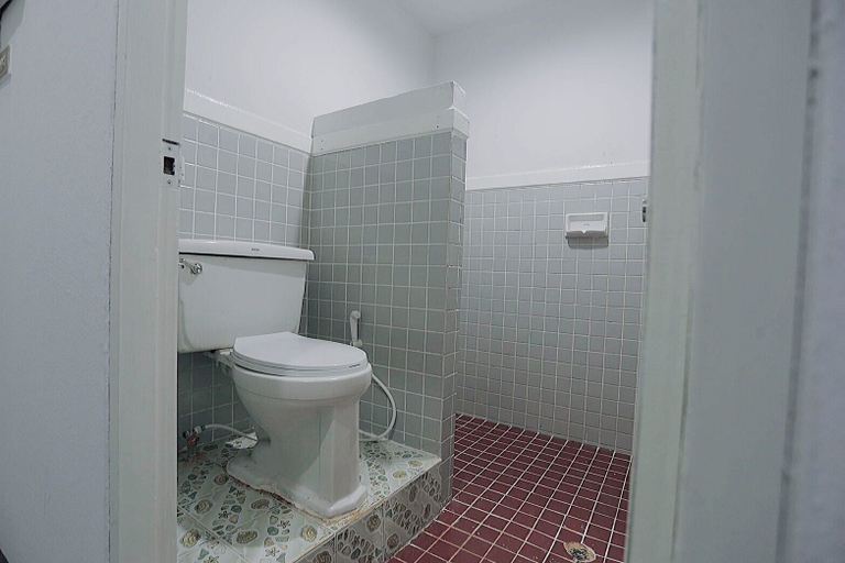 Bathroom 3, GO INN Maya Chiang Mai, Muang Chiang Mai