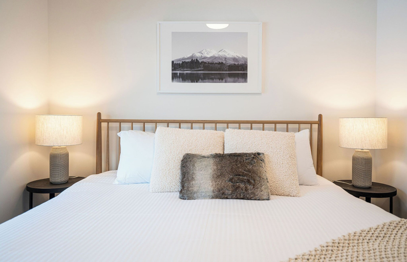 Bedroom 3, Q's Hideaway, Columbia-Shuswap