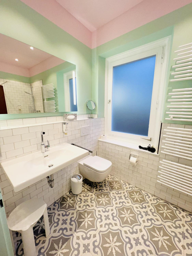 Bathroom 5, Hotel Kolbergarten, Bad Tölz-Wolfratshausen