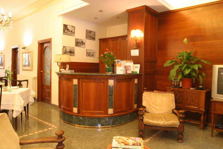 Public Area 2, Hotel Pescetto, Savona
