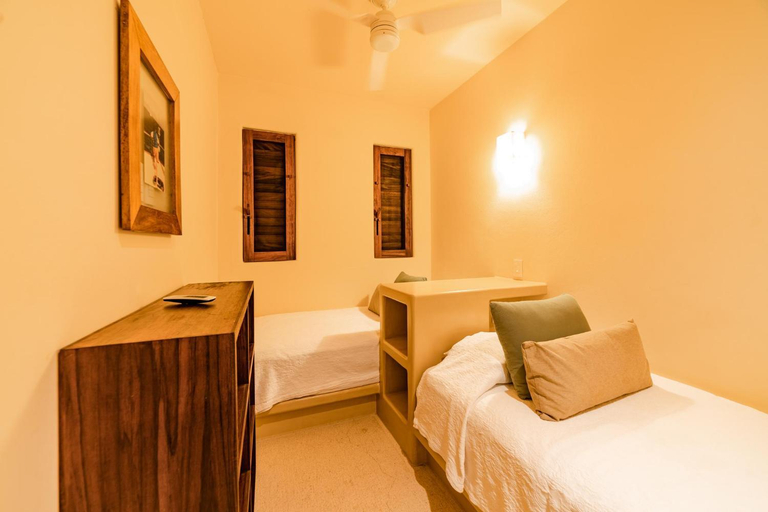 Others 3, 2024 - Villa Serena, Dist. Pochutla