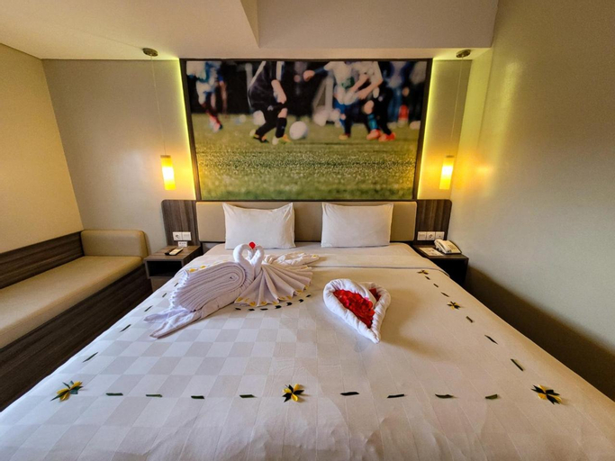 Bedroom 12