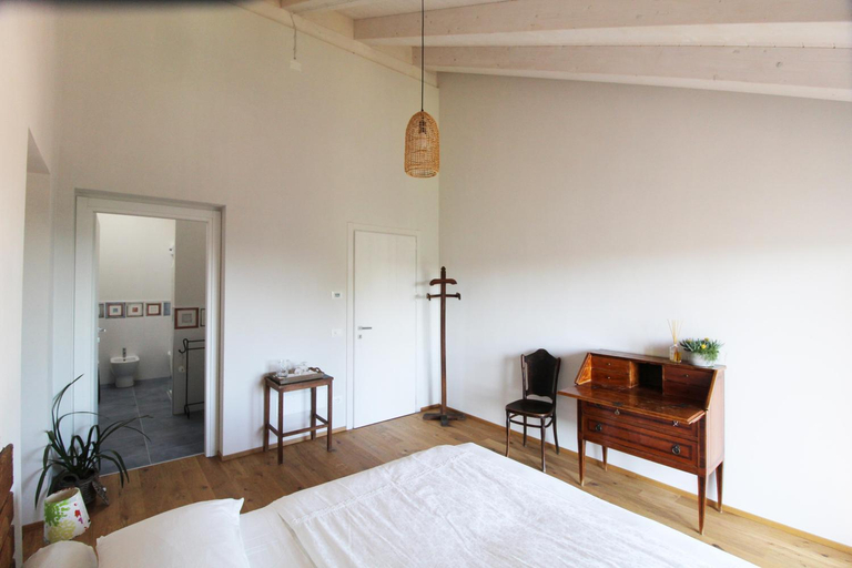 Bedroom 2, Il Fienile di Sordevolo B&B, Biella