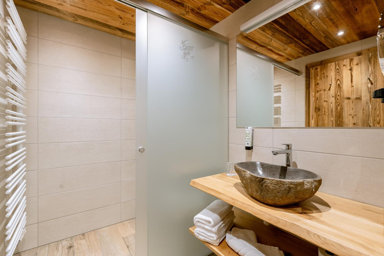 Bathroom 4, Hotel Restaurant Hexenalm, Kufstein