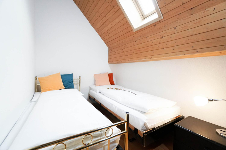 Bedroom 10