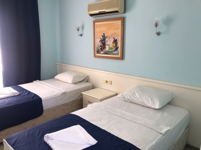 Bedroom 3, Ares Blue Hotel, Kemer