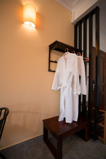 Others 5, Daun Penh Palace Boutique, Phnom Penh