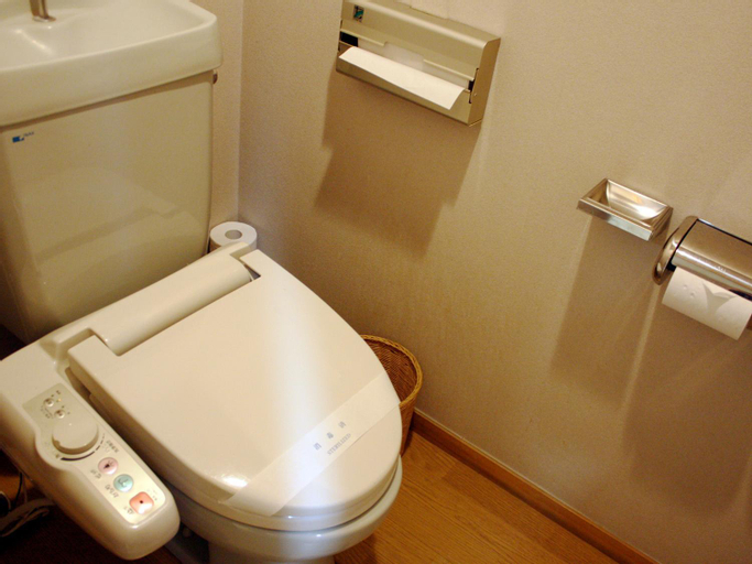 Bathroom 5