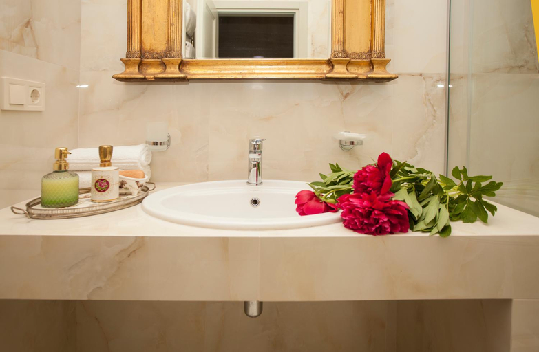 Bathroom 2, Esther House Museum, Odes'ka